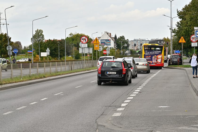 Ul. Borowska. Tędy, w kierunku Działkowej, ma w przyszłości&nbsp;jechać tramwaj.&nbsp;
