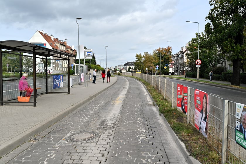 Ul. Borowska. Być może tu powstanie przystanek tramwajowo-autobusowy.&nbsp;