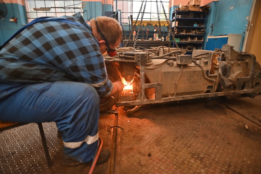 Zajezdnia Tramwajowa Gaj przy skrzyżowaniu ulic Ślężnej i Kamiennej.