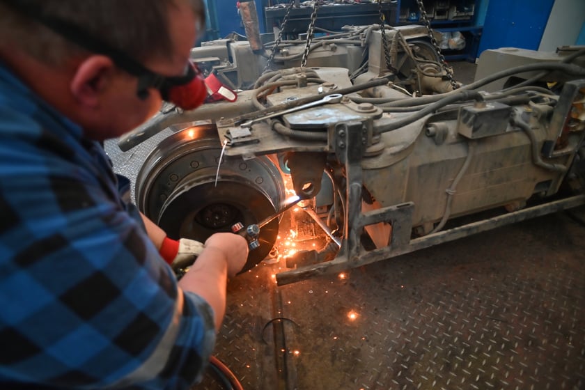 Zajezdnia Tramwajowa Gaj przy skrzyżowaniu ulic Ślężnej i Kamiennej.