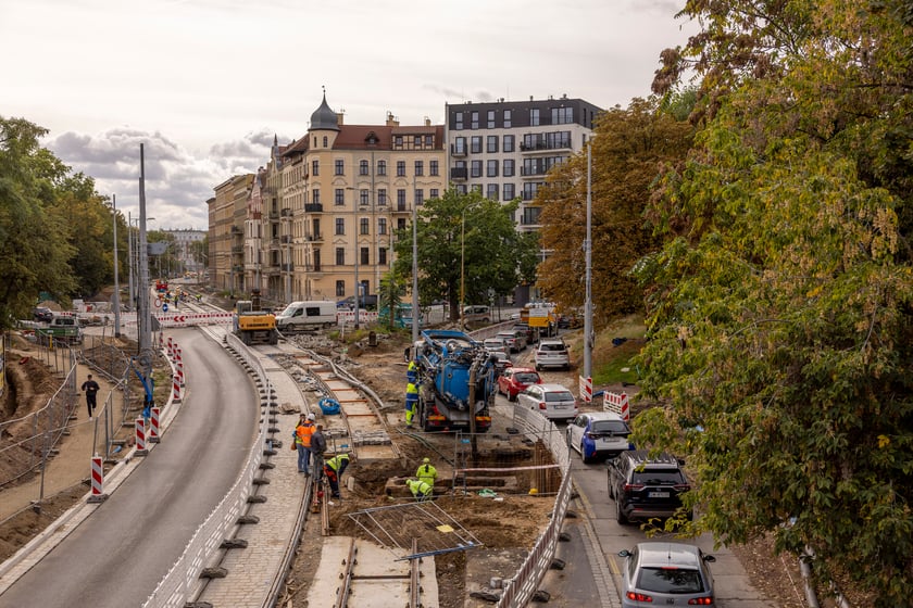 Remont ulicy Pomorskiej i zachodniej części placu Staszica.