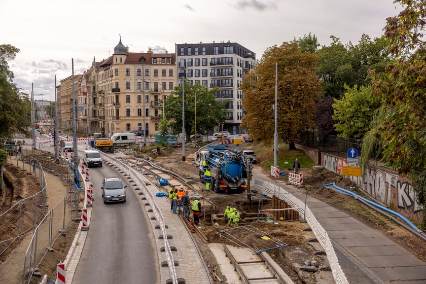 Remont ulicy Pomorskiej i zachodniej części placu Staszica.