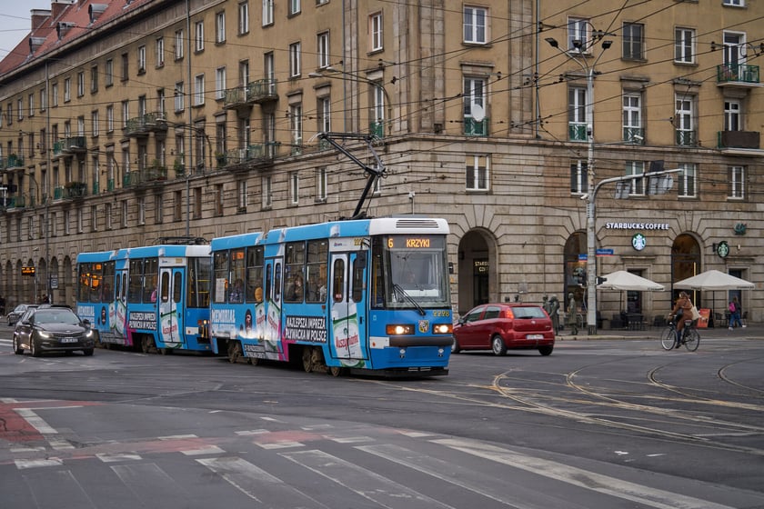 Skrzyżowanie Piłsudskiego ze Świdnicką po remoncie.