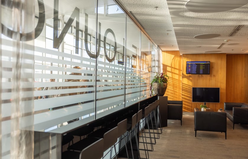 Lotnisko Wrocław przyloty i odloty, parkingi. Zdjęcia z lotniska