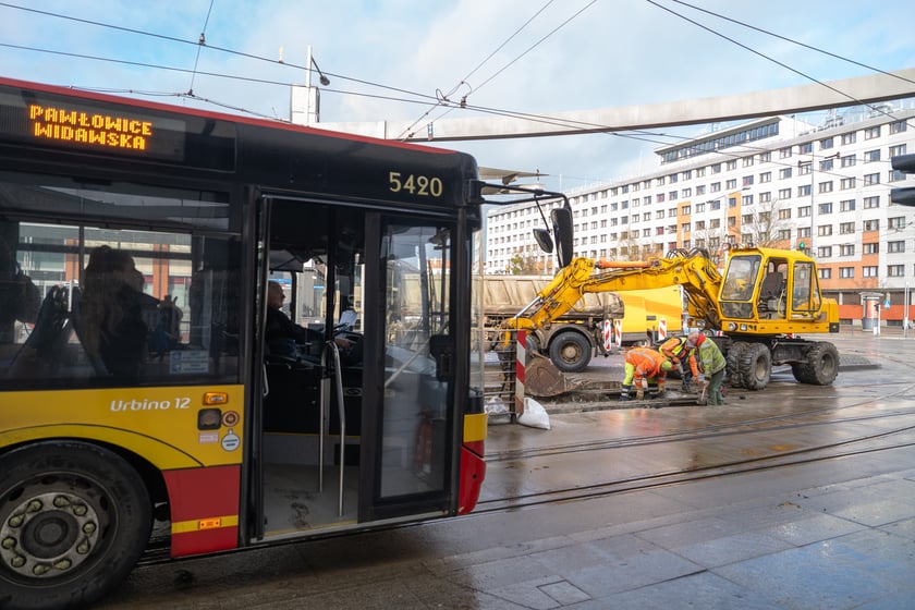 Remont torów na placu Grunwaldzkim, 14.01.2024