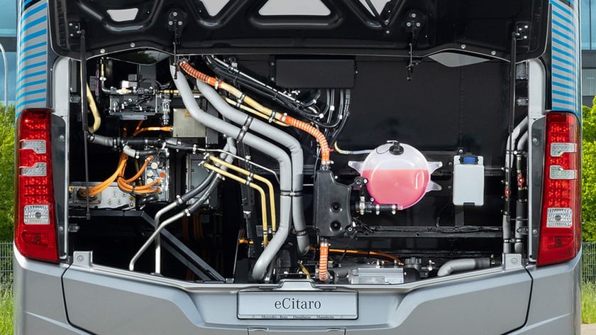 Tak prezentuje się Mercedes eCitaro fuel cell.