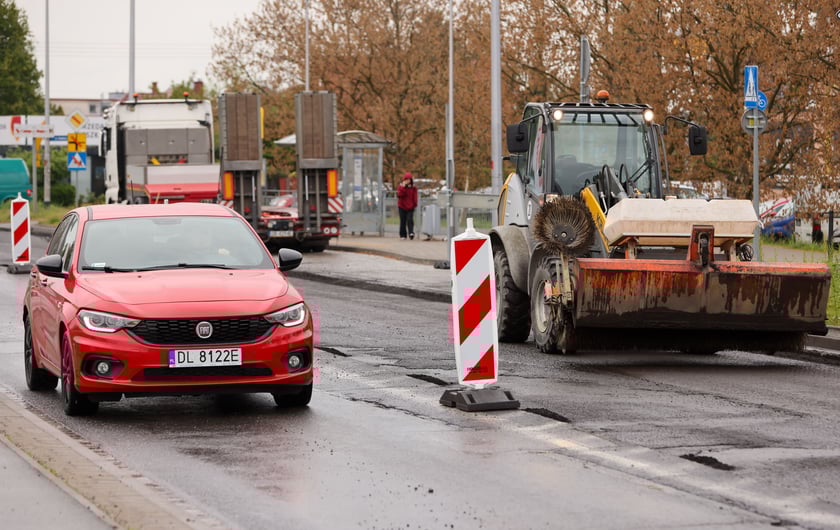 Remont jeden z ważniejszych ulic na Maślicach  - Królewieckiej