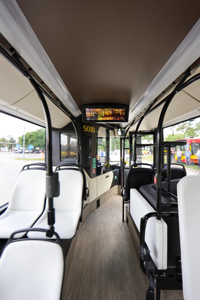 Wrocławskie MPK do 5 sierpnia testuje wodorowy autobus marki Nesobus.
