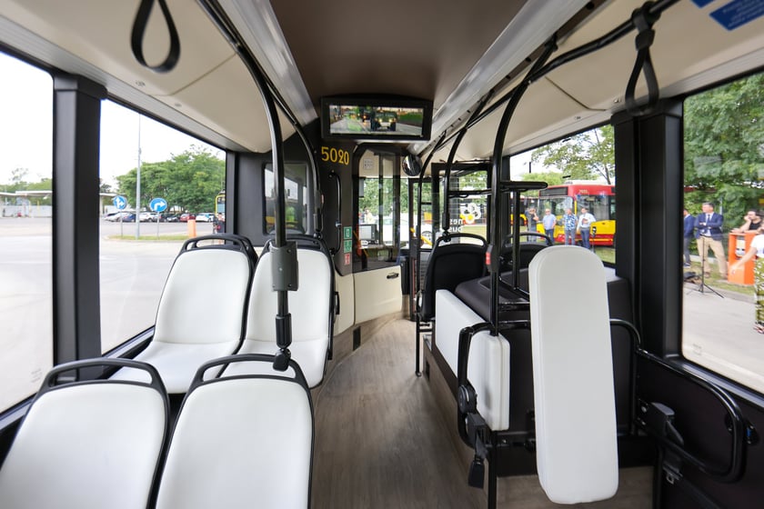 Wrocławskie MPK do 5 sierpnia testuje wodorowy autobus marki Nesobus.