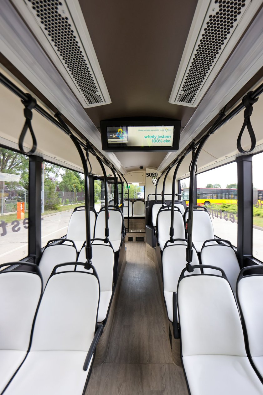 Wrocławskie MPK do 5 sierpnia testuje wodorowy autobus marki Nesobus.