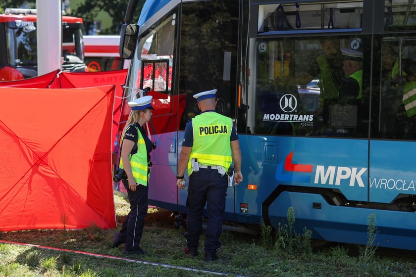 Ulica Popowicka - miejsce tragicznego wypadku, w którym pod kołami tramwaju zginął rowerzysta