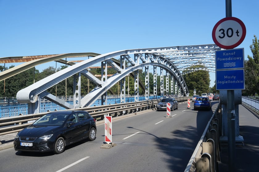 Remont jednego z południowych mostów Jagiellońskich jest już na finiszu. Niebawem zostanie otwarty