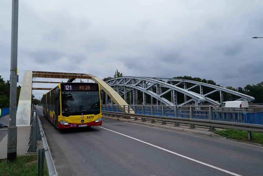 przywrócony ruch samochodowy na moście Jagiellońskim, poniedziałek 19.08.2024