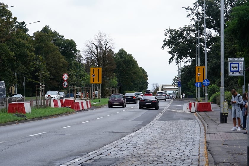 przywrócony ruch samochodowy na moście Jagiellońskim, poniedziałek 19.08.2024