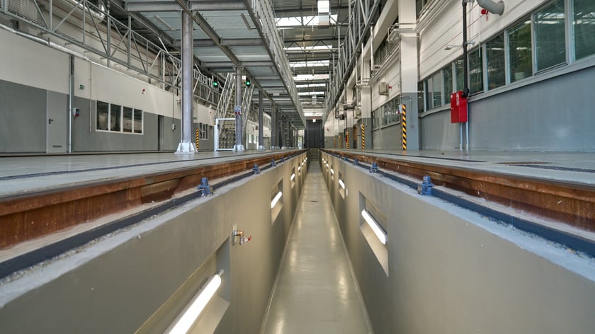 Teraz przy Powstańc&oacute;w Śląskich 209 mieszczą się 23 tramwaje więcej niż przed modernizacją. MPK musiało wygospodarować miejsce dla nowych pojazd&oacute;w, kt&oacute;re powiększyły flotę. Przebudowano nie tylko wjazdy oraz wyjazdy z obiektu i tory wewnątrz, ale r&oacute;wnież wybudowano nowy obiekt - halę do obsługi tramwaj&oacute;w, magazyn części zamiennych oraz mur dźwiękochłonny, o kt&oacute;ry prosili okoliczni mieszkańcy.