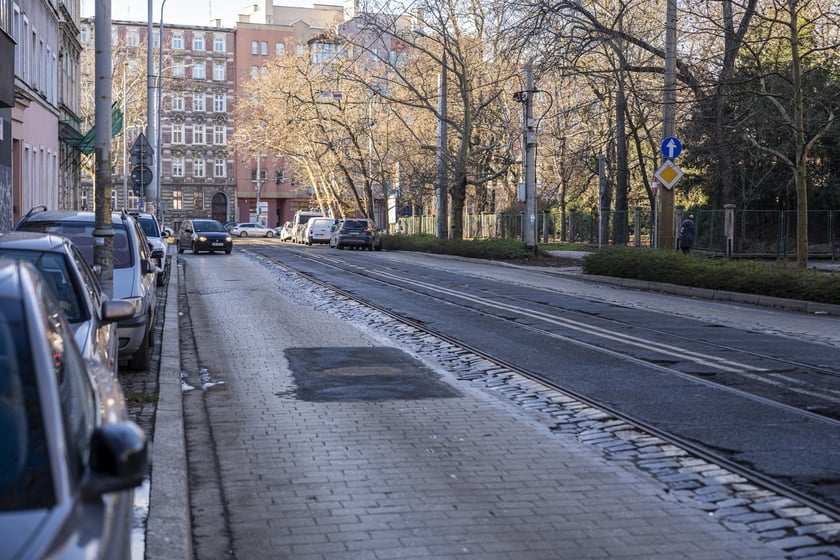 Ulica Słowiańska i św. Wincentego - stan obecny. Niebawem zostanie wyłoniony wykonawca projektu remontu tej trasy