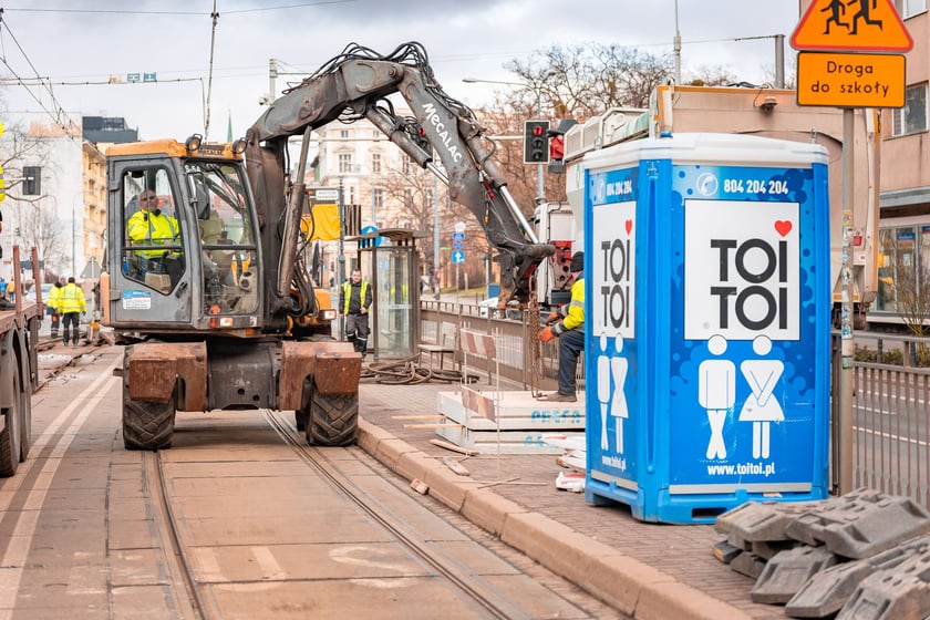 Remont torowiska na ul. Kołłątaja we Wrocławiu, 01.02.2025