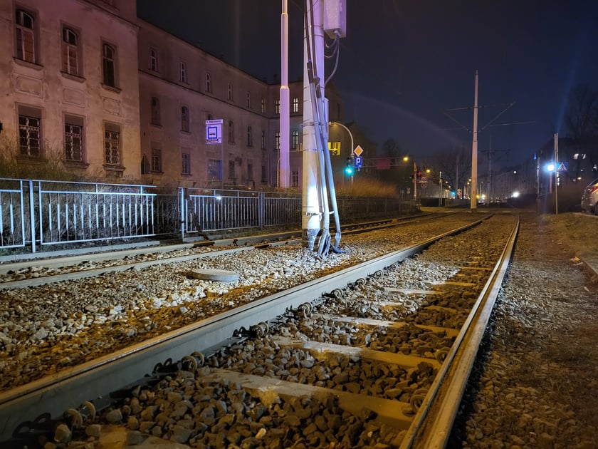 Wykolejeniu tramwaju na pl. Wróblewskiego