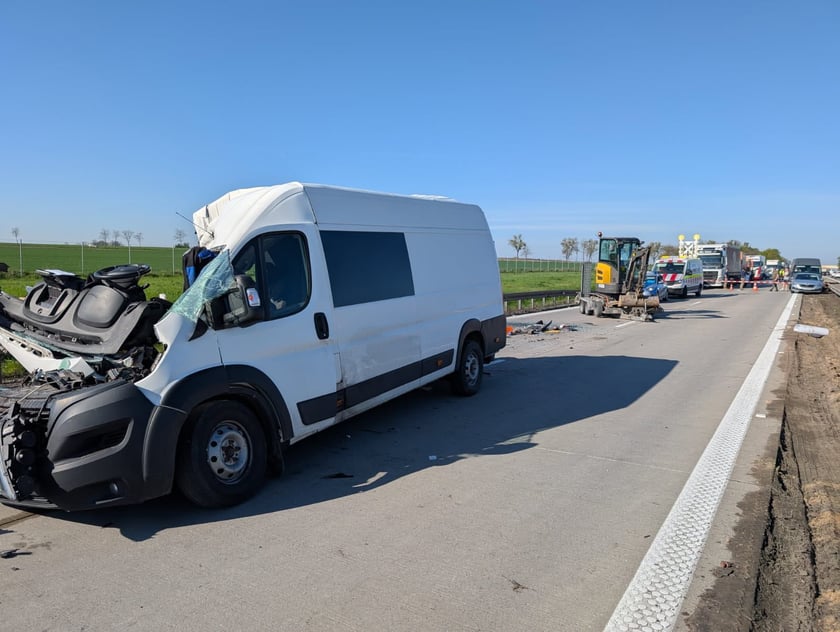 Autostrada A4 zablokowana w kierunku Wrocławia. Jedna osoba zginęła w wypadku. Korek ma 25 km