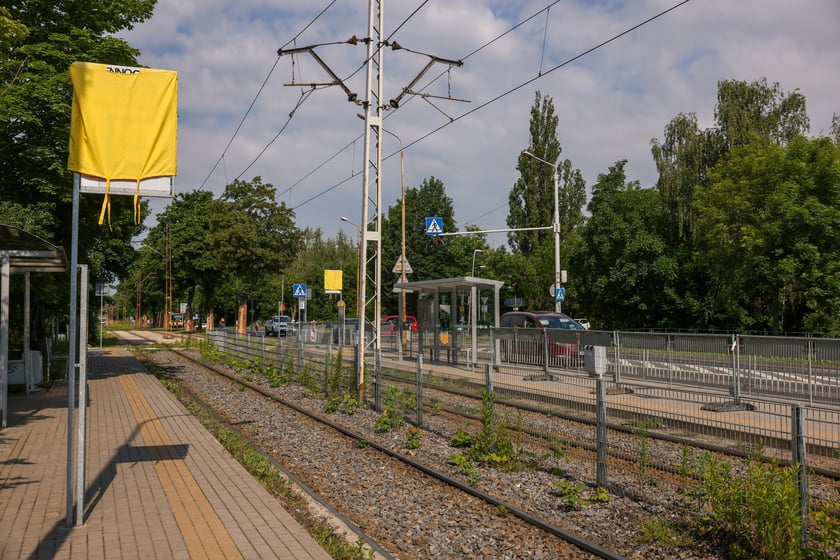 Remont torowiska na Kosmonautów rozpocżął się w sobotę 31 maja. Tramwaje na Leśnicę nie pojadą przez trzy miesiące