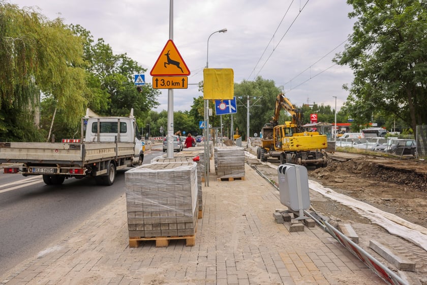 Remont torowiska na ulicy Kosmonautów
