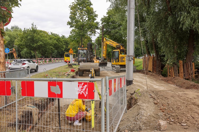 Remont torowiska na ulicy Kosmonautów