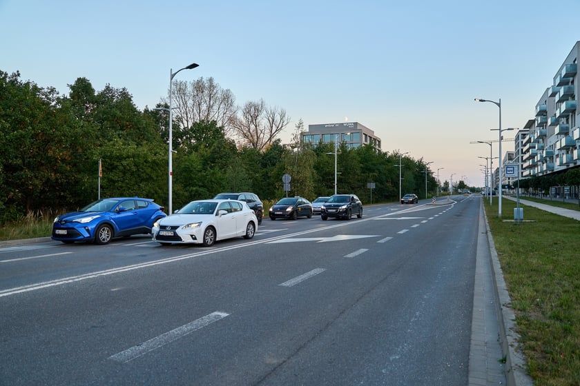 Aleja Architektów i jej otoczenie - istniejące i powstające budynki na Nowych Żernikach na osiedlu Leśnica
