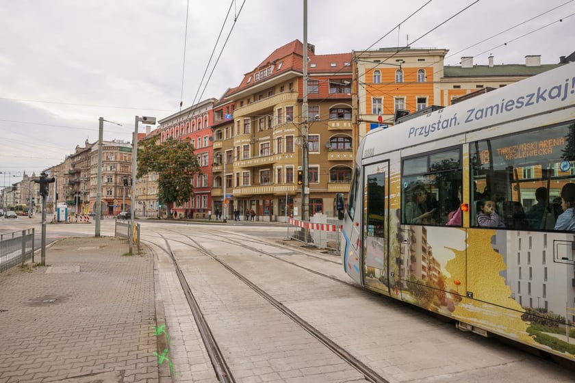 Otwarcie skrzyżowania Pomorska/Dubois po remoncie. Wrocław, 13.09.2025