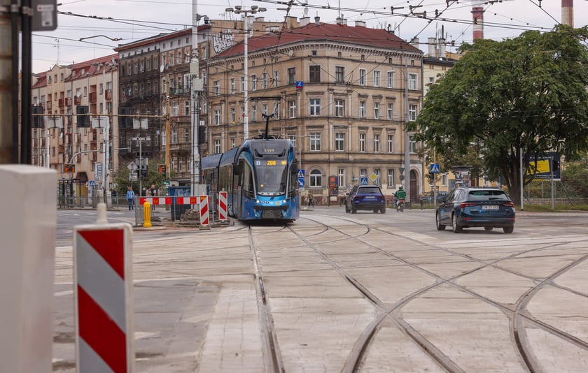 Otwarcie skrzyżowania Pomorska/Dubois po remoncie. Wrocław, 13.09.2025