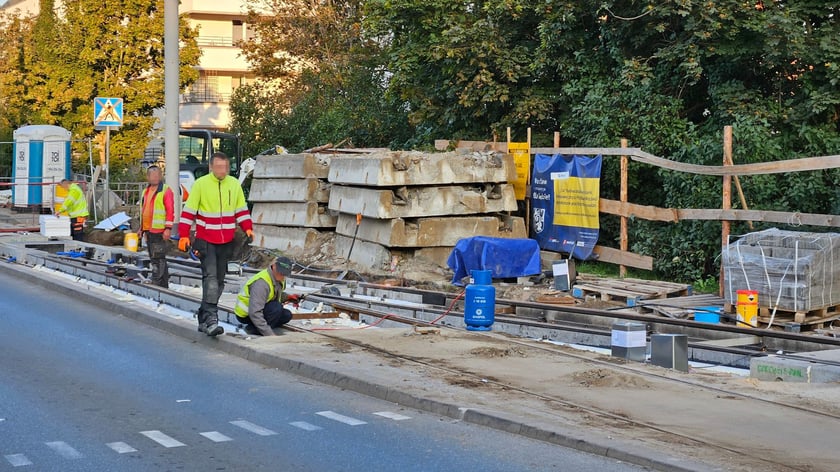 Budowa mijanki na ulicy Przyjaźni. Zdjęcie z 19 września