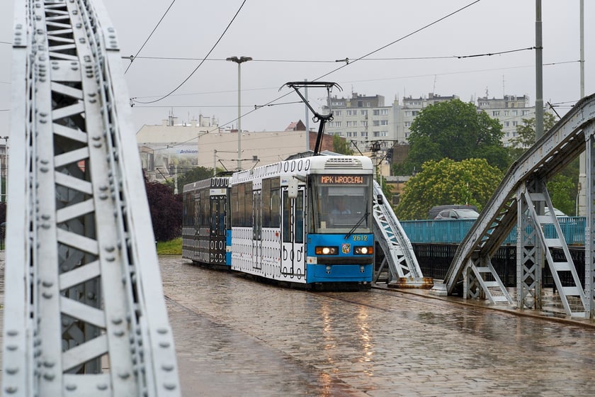 Wrocławski tramwaj Protram 204 WrAs