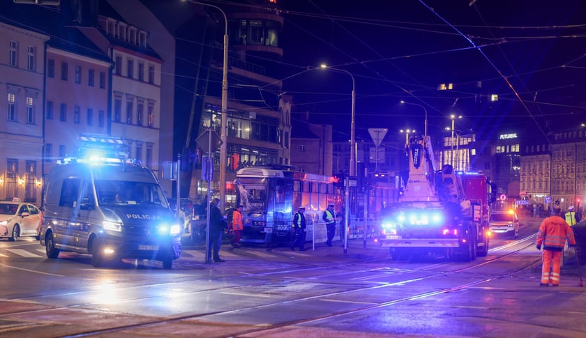 Wypadek autokaru i tramwaju we Wrocławiu, 2 kwietnia