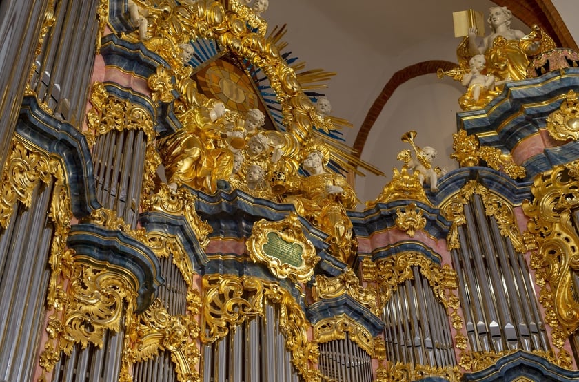 organy Englera Wrocław bazylika św. Elżbiety