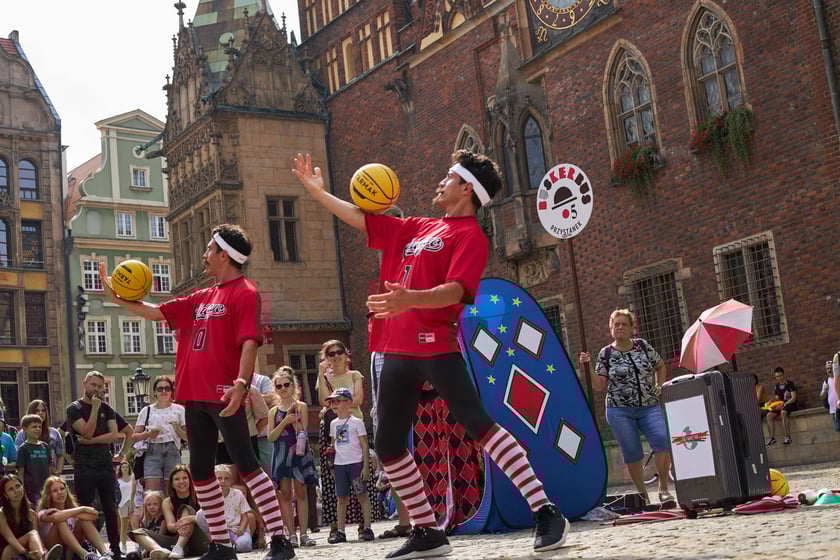 BuskerBus 2022 Wrocław Rynek