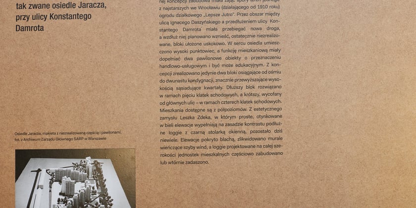 Wystawa "Układanka. Projekty i realizacje Leszka Zdeka"
