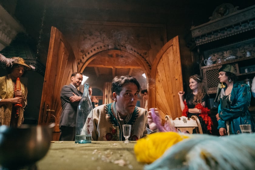 Kadr z filmu "Niebezpieczni Dźentelmeni"