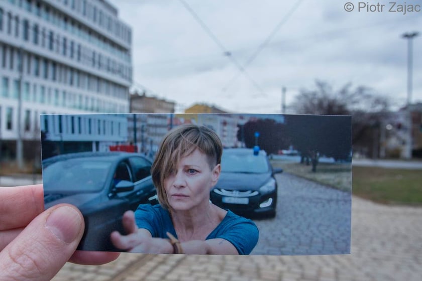 Film "Plagi Breslau", reż. Patryk Vega. Na zdjęciu Małgorzata Kożuchowska jako Helena Ruś na moście Mieszczańskim we Wrocławiu