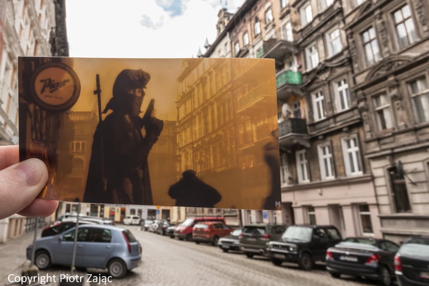 Film "Avalon", reż. Mamoru Oshii. Na zdjęciu Małgorzata Foremniak jako Ash na ulicy Mierniczej we Wrocławiu&nbsp;