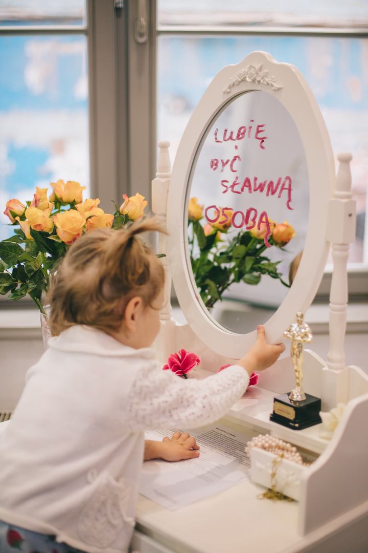 Wydarzenia Święta Podwórk Neonów przyciągnęły wielu wrocławian