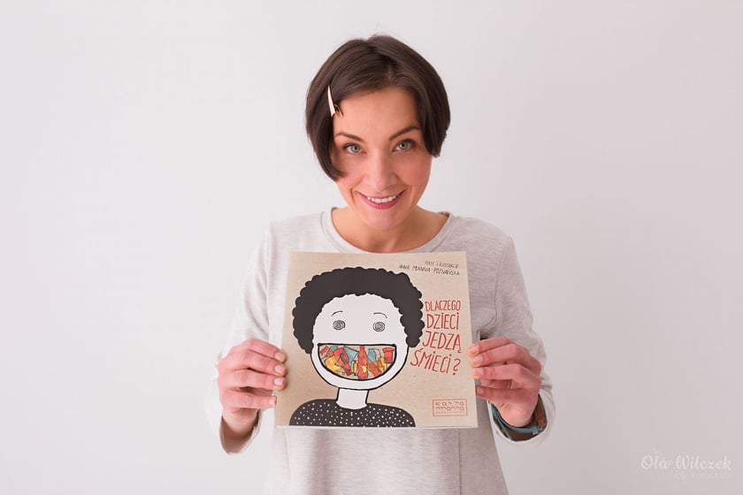 Anna Poznańska jest ilustratorką, autorką oraz wydawcą. Łączy to z pasją edukacyjną - potrafi zainteresować dzieci tematami, które uchodzą za nudne lub trudne.