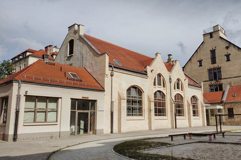 Sala gimnastyczna Szkoły Podstawowej nr 73 we Wrocławiu