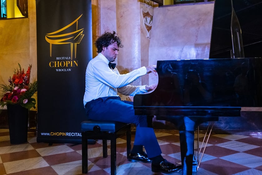 Mart&iacute;n Garc&iacute;a Garc&iacute;a, laureat Konkursu Chopinowskiego z 2021 roku zagrał recital w Oratorium Marianum&nbsp;