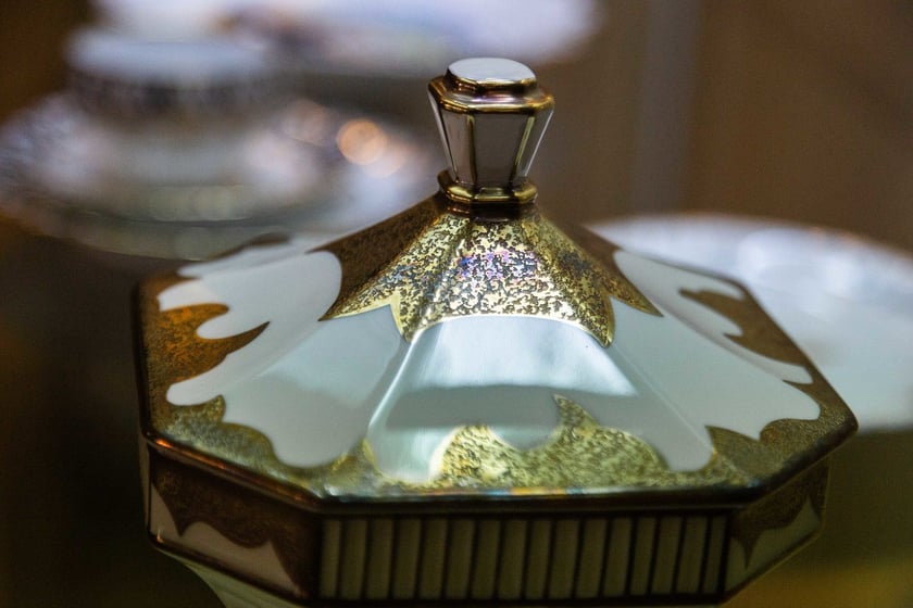 Eksponaty na wystawie &bdquo;Śląsk: kraina porcelany&rdquo; w Starym Ratuszu. Obejrzymy je do końca grudnia 2023