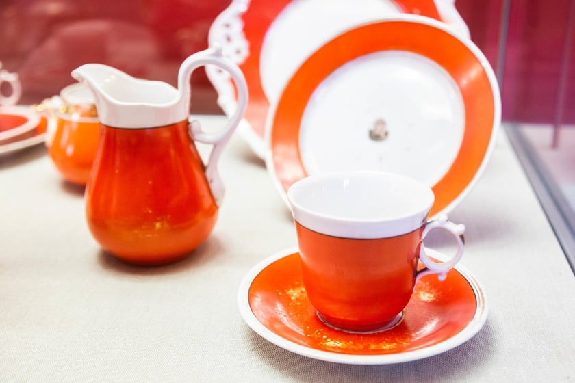 Eksponaty na wystawie &bdquo;Śląsk: kraina porcelany&rdquo; w Starym Ratuszu. Obejrzymy je do końca grudnia 2023
