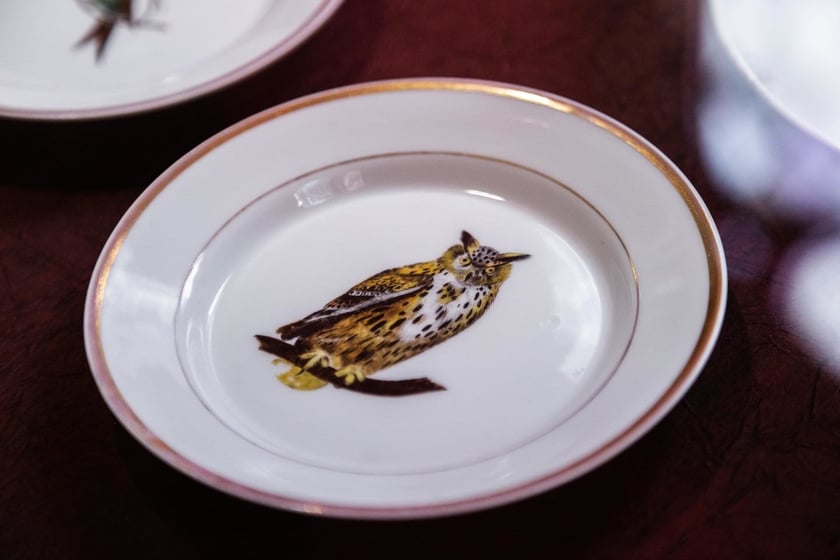 Eksponaty na wystawie &bdquo;Śląsk: kraina porcelany&rdquo; w Starym Ratuszu. Obejrzymy je do końca grudnia 2023