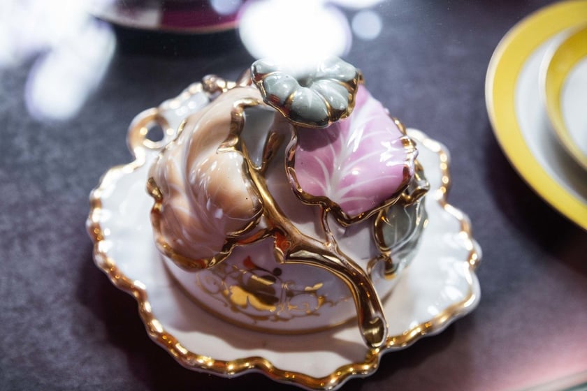 Eksponaty na wystawie &bdquo;Śląsk: kraina porcelany&rdquo; w Starym Ratuszu. Obejrzymy je do końca grudnia 2023