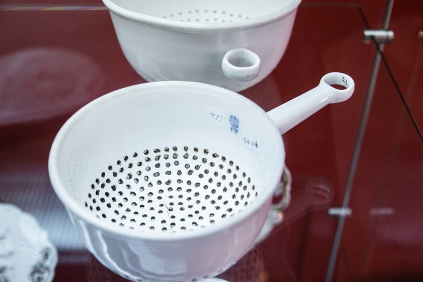 Eksponaty na wystawie &bdquo;Śląsk: kraina porcelany&rdquo; w Starym Ratuszu. Obejrzymy je do końca grudnia 2023