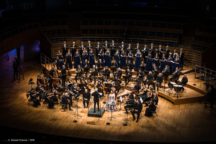 Koncert pod dyrekcją Giovanniego Antoniniego-Pory roku