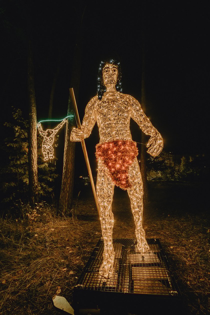 Bajkowy świat czeka na dzieci i dorosłych w Zamku Topacz pod Wrocławiem. Lumina Park zaprasza pod koniec października