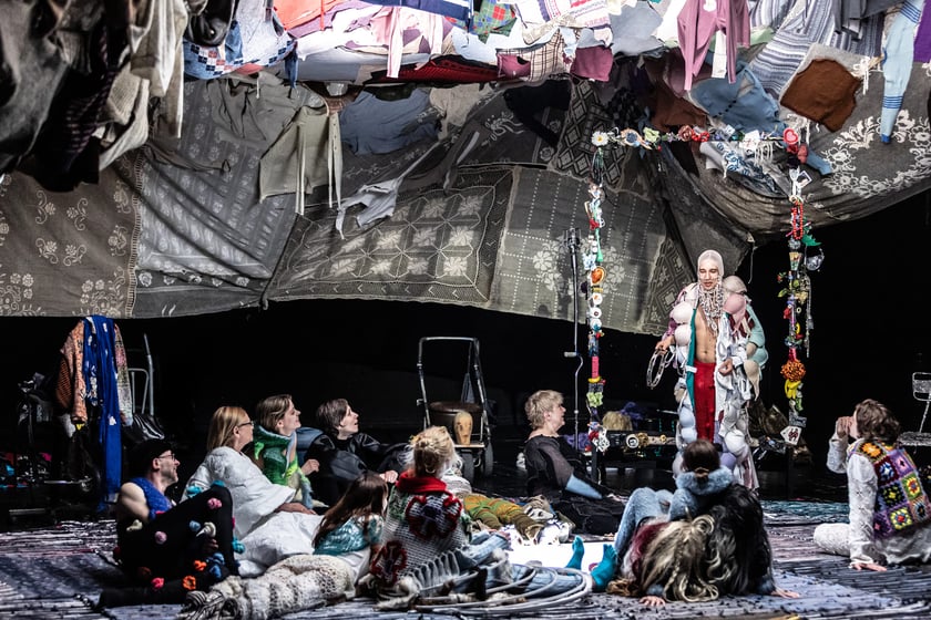 Spektakl "Trąbka do słuchania" we Wrocławskim Teatrze Wsp&oacute;łczesnym